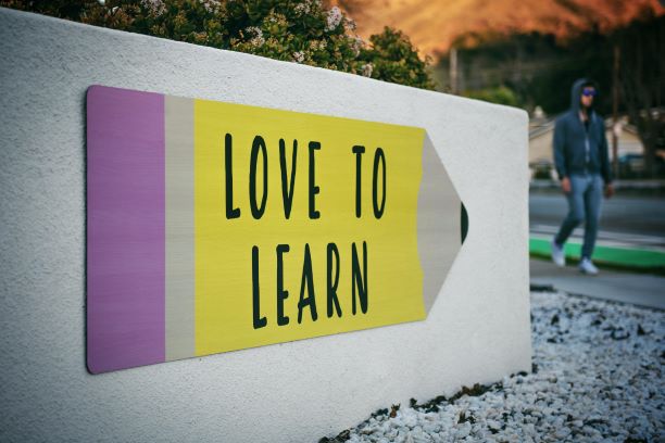 tim mossholder love to learn unsplash resize